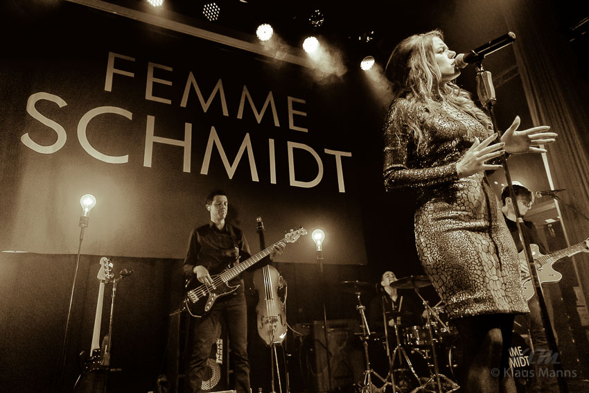 Femme_Schmidt_2015-03-20_002.jpg : Femme Schmidt - Cafe Hahn - Koblenz, Bild 2/60
