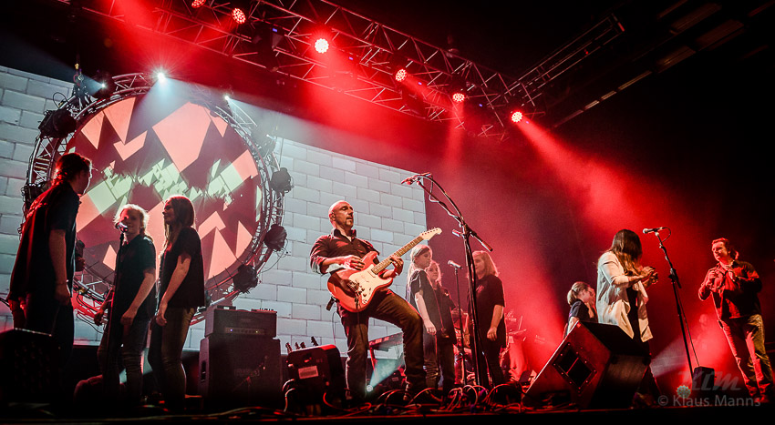 Echoes_2015-02-07_017.jpg : Echoes XL, performing Pink Floyd Premierenshow "Seer of Visions", Siegerlandhalle, Siegen 07.02.2015, Bild 18/43