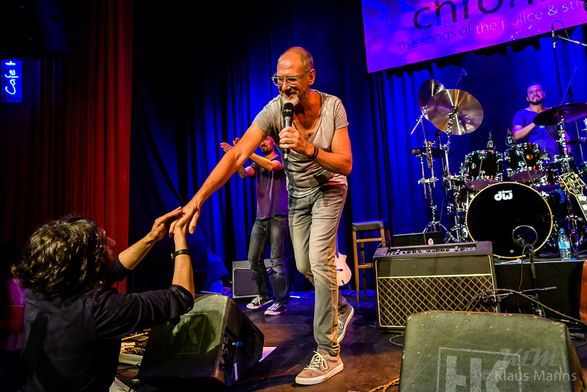 Stingchronicity_2017-09-01_028.jpg : Stingchronicity performing the songs of the Police & Sting live in concert am 01.09.2017 im Café Hahn, Bild 28/30